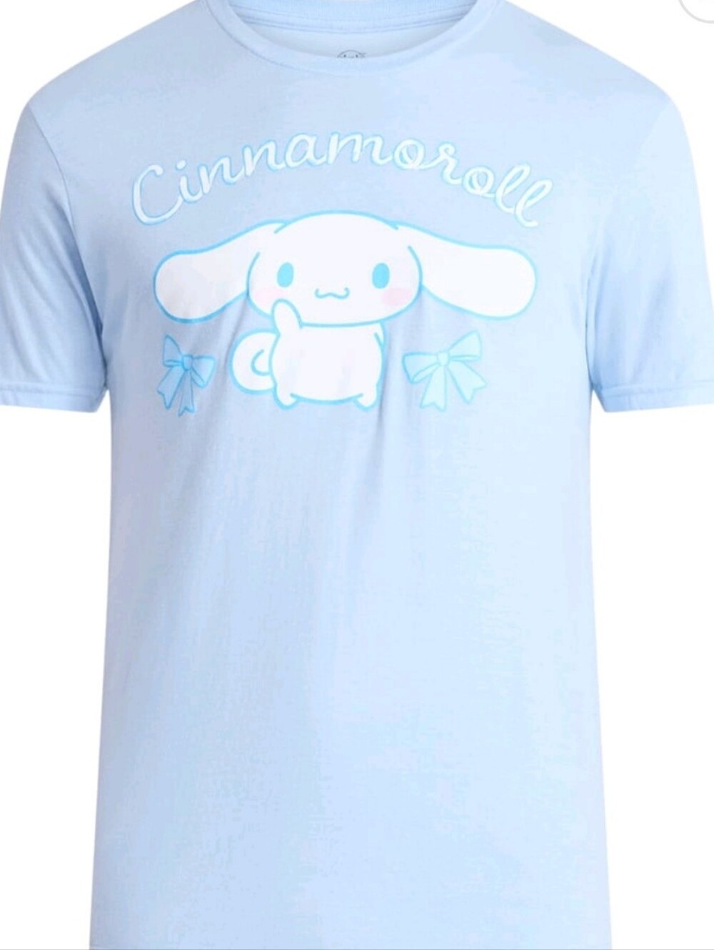 Sanrio Cinnamoroll Graphic Tee